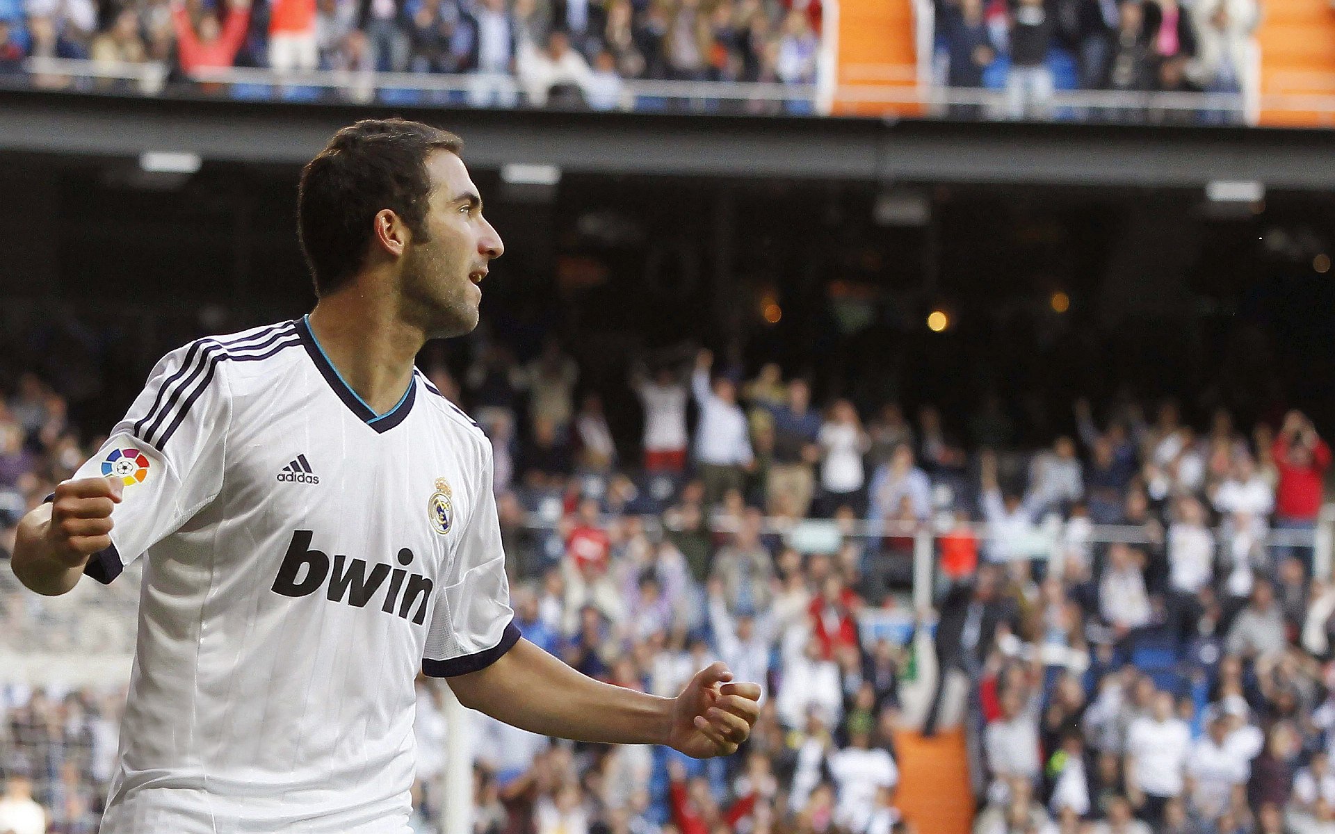 “意甲争夺欧冠席位,实力派球队奋勇争先”,意甲欧冠名额分配